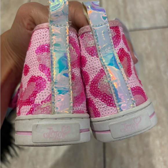 JoJo Siwa Leopard sequin pink sneakers in size 12 girls - Picture 3 of 7